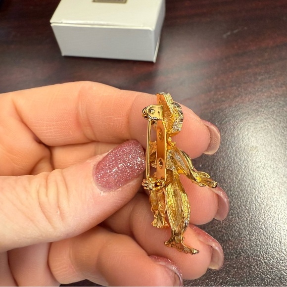 Vintage Avon Gold-Tone Scarecrow Brooch vintage NIB 1992 - Picture 4 of 5